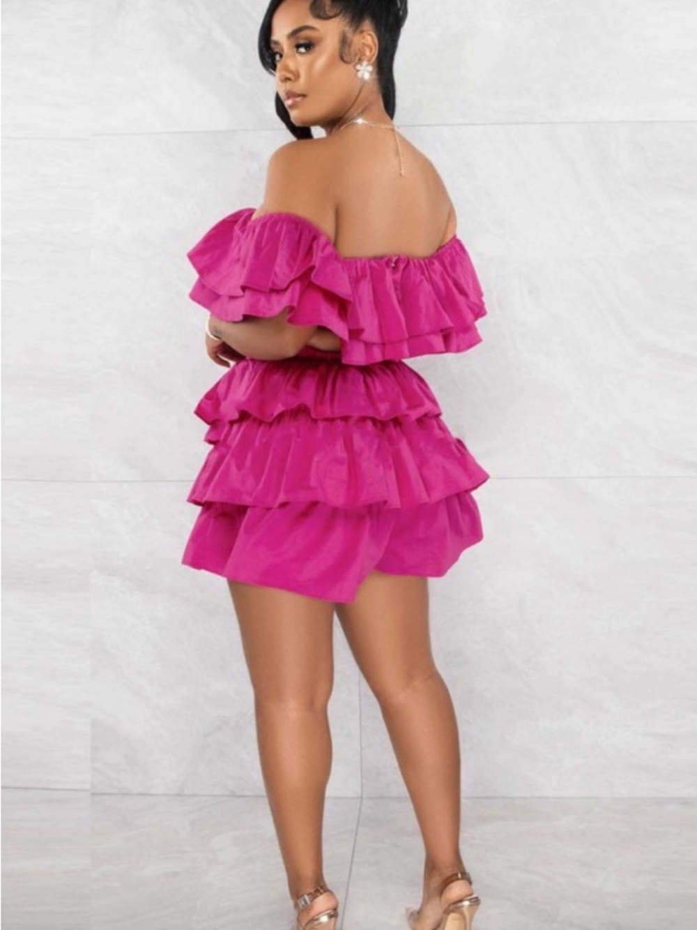 Off-Shoulder Ruffle Mini Set in Fuchsia